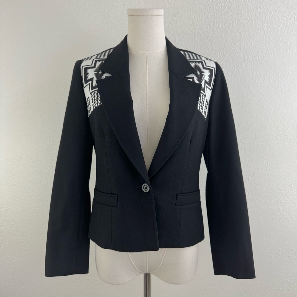 PENDLETON Vintage Black White Virgin Wool Southwestern Aztec Blazer Jacket